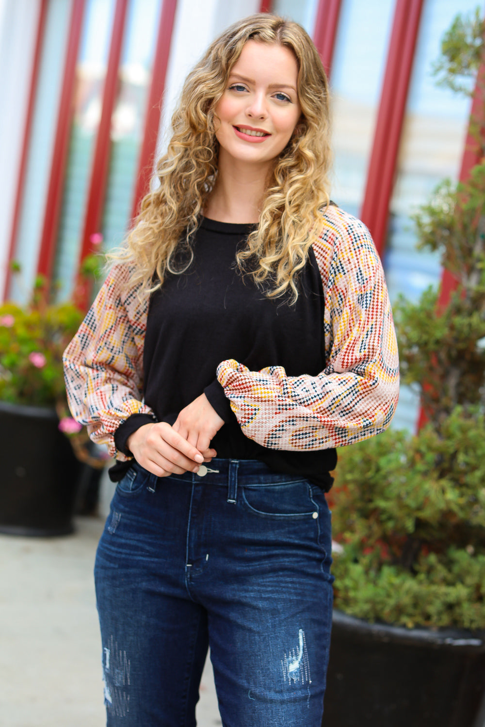 A Piece of Me Black Abstract Print Textured Bubble Sleeve Top